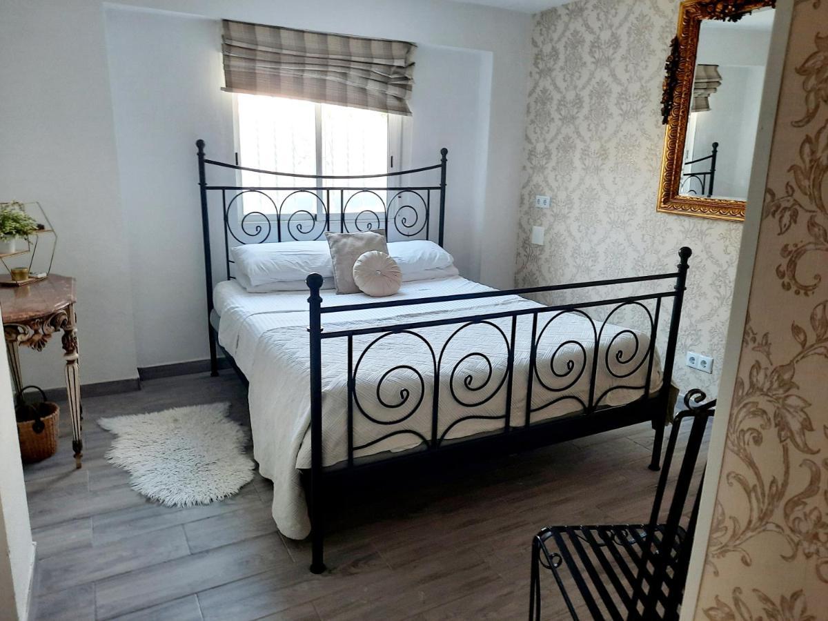 Fabulous Detached Large Villa 5 Bedrooms 3 Bathrooms Backing Onto Villamartin Golf Course Kültér fotó