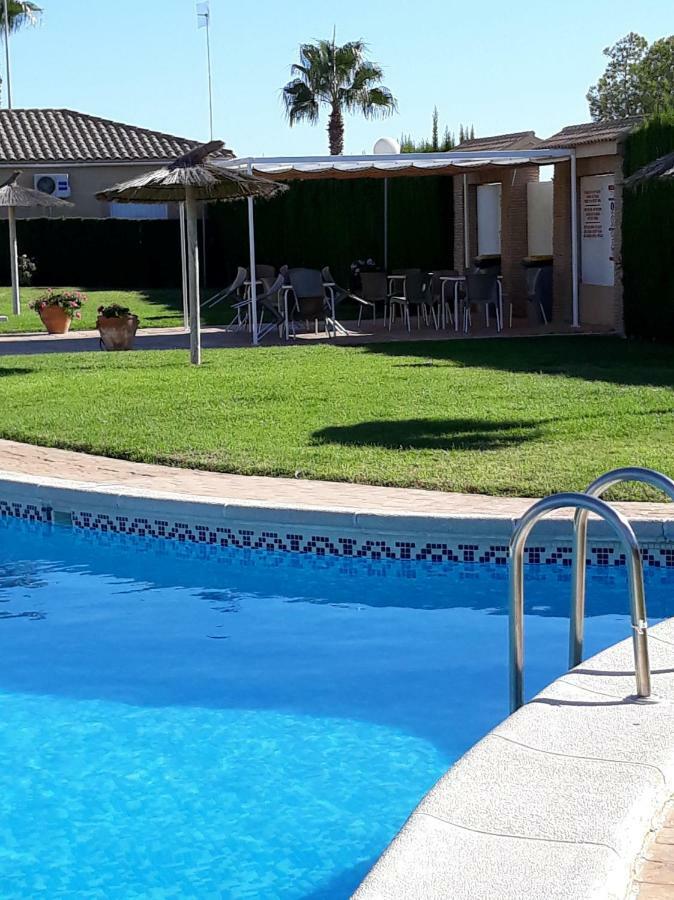 Fabulous Detached Large Villa 5 Bedrooms 3 Bathrooms Backing Onto Villamartin Golf Course Kültér fotó